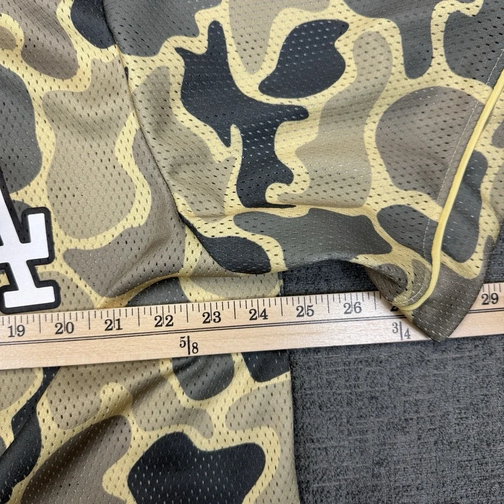Retrofit LA Dodgers Camo Baseball Jersey Mens‎ XXL Los Angeles Button Streetwear